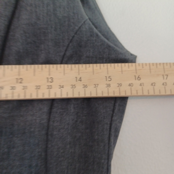 H&M Sheath Dress Womens Size 4 Grey Pencil Sleevless Knee Length Corpcore - Picture 7 of 10